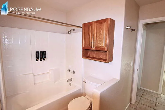 8736 W Lockland Ct — Photo 22
