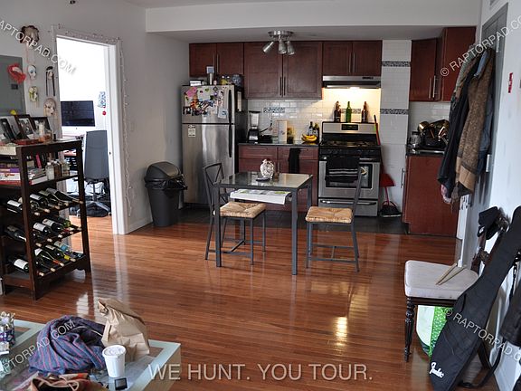 Living Room/ Kitchen