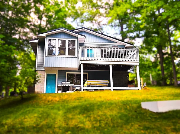 9638 W School Section Lake Dr, Mecosta, MI 49332