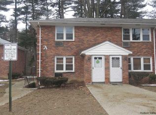 2710 South Rd, Poughkeepsie, NY 12601