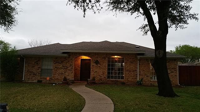 1st image of 1805 Kensington Dr