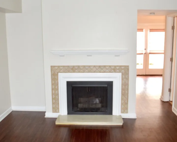 8300 Sawyer Brown Rd #R302 — Photo 5