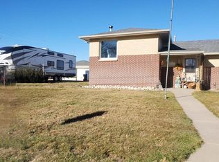 4204 Laramie St, Cheyenne, WY 82001