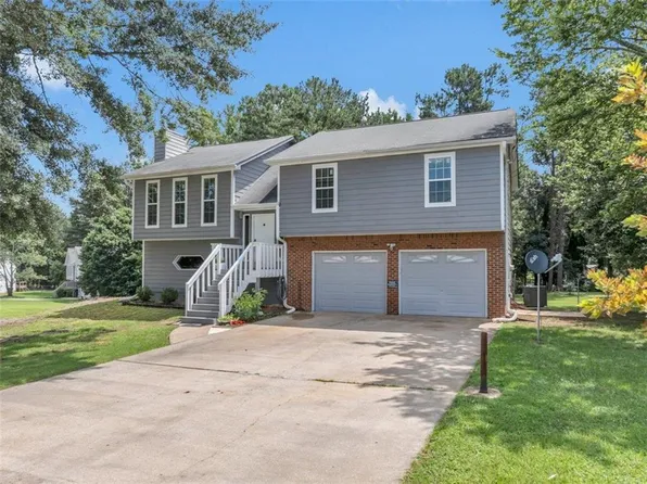 1860 David Dr, Douglasville, GA 30135