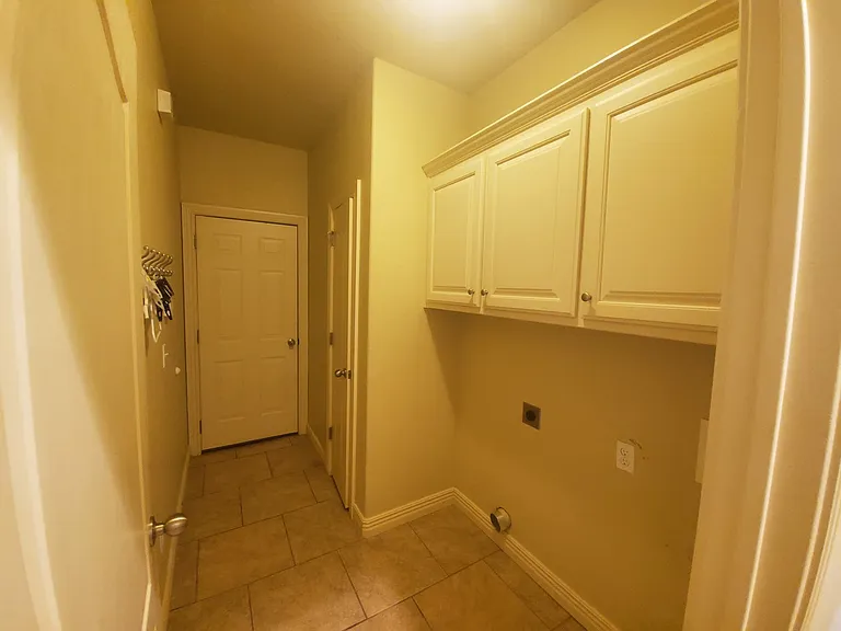 4083 Zion Valley — Photo 7