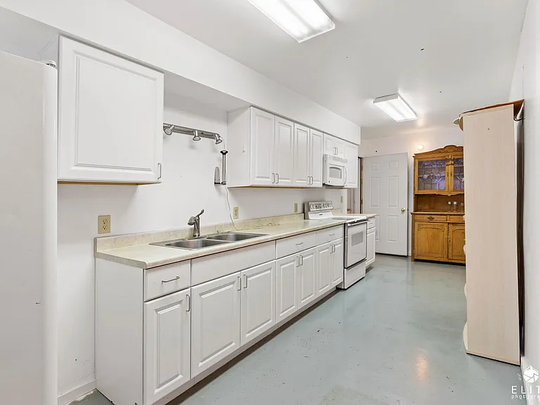 4800 Kenai Ave #2 — Photo 2