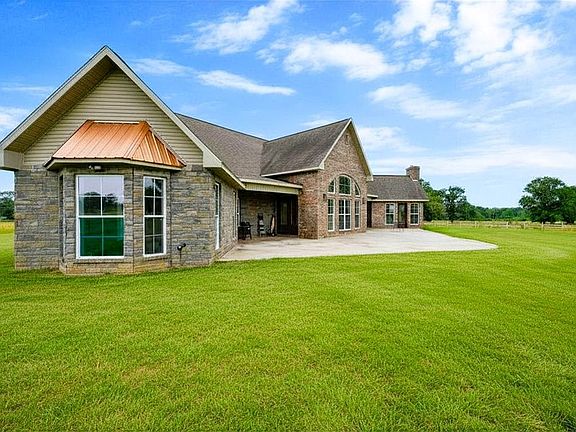 3rd image of 279 Boulder Valley Rd