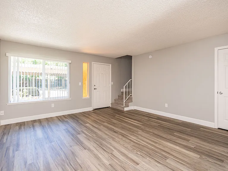 Redwoods at Mather Station Apartments — Photo 70