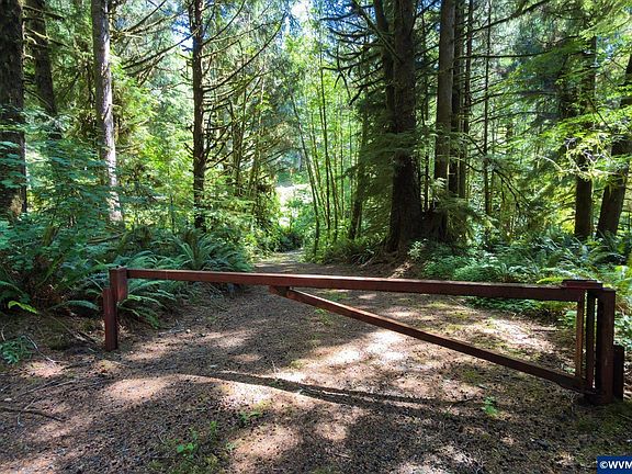 3rd image of 13820 Siletz Hwy