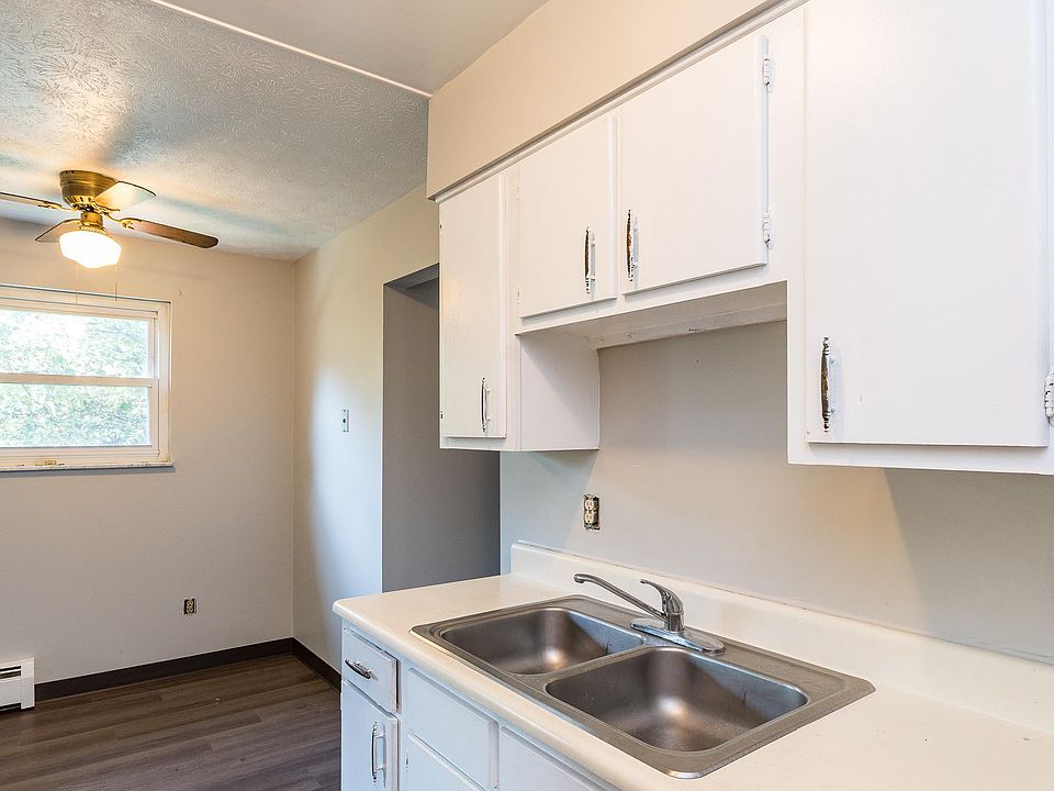 1st image of 40 S Terrace Dr APT 6