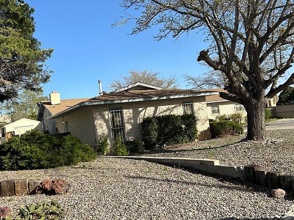 3rd image of 8112 Palo Duro Ave NE