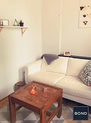 Rented by Bond New York