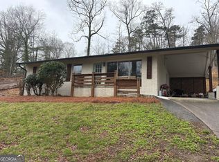 372 Oakland Dr, Gainesville, GA 30501