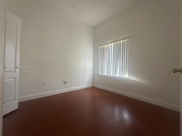21480 SW 90th Pl — Photo 5