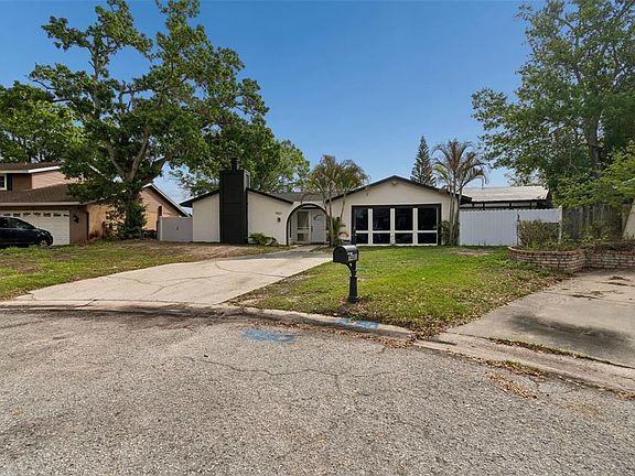 4th image of 7403 Spring Ct