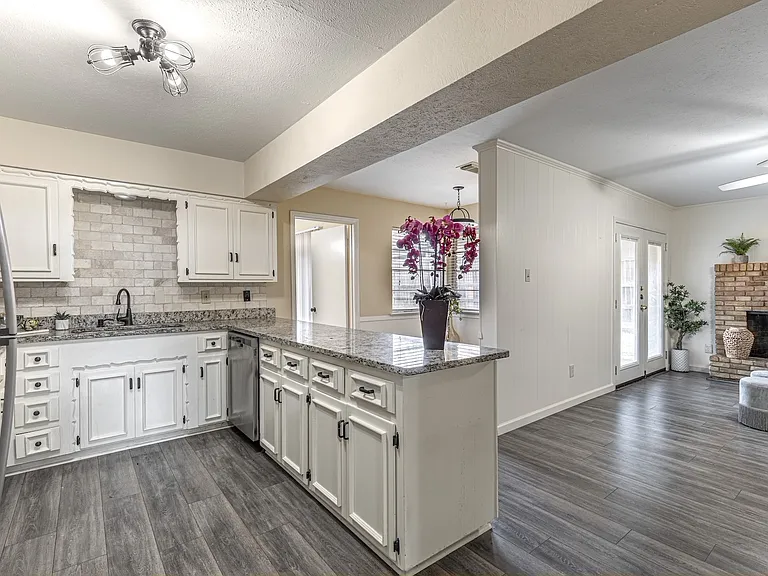 13535 Red Fern Ln — Photo 7