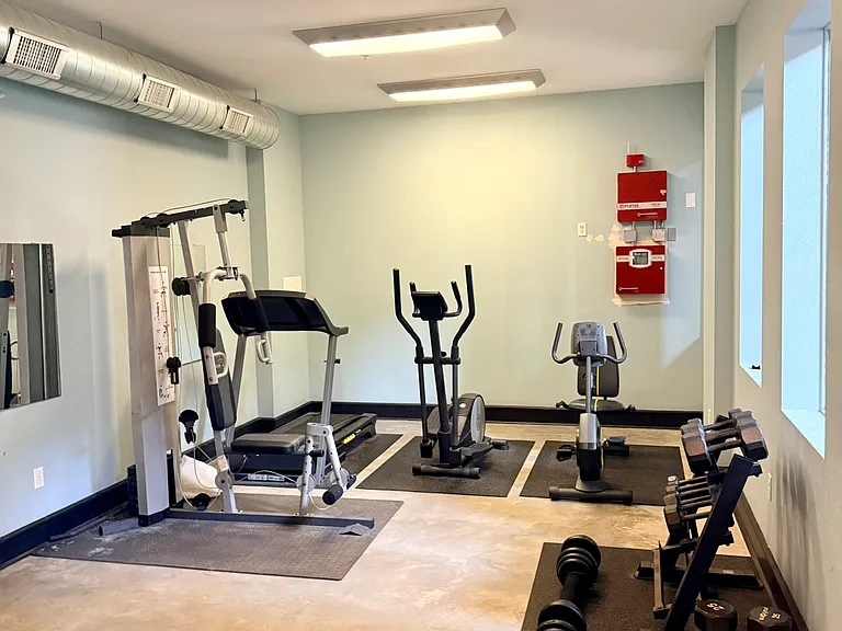 151 N Fountain St #103 — Photo 17
