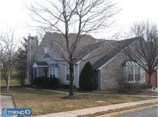 2101 Potters Pl, Southampton, PA 18966