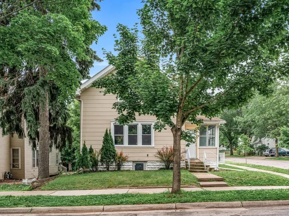 1050 Walsh St, Saint Paul, MN 55106