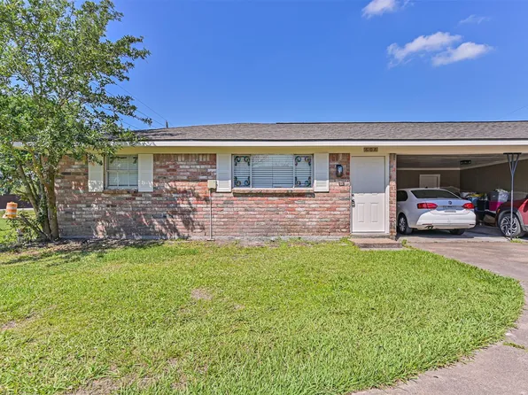 610 County Road 157, Alvin, TX 77511