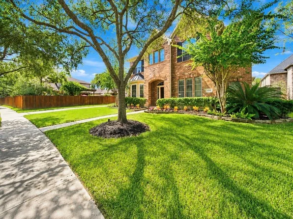 8734 Stowe Creek Ln, Missouri City, TX 77459