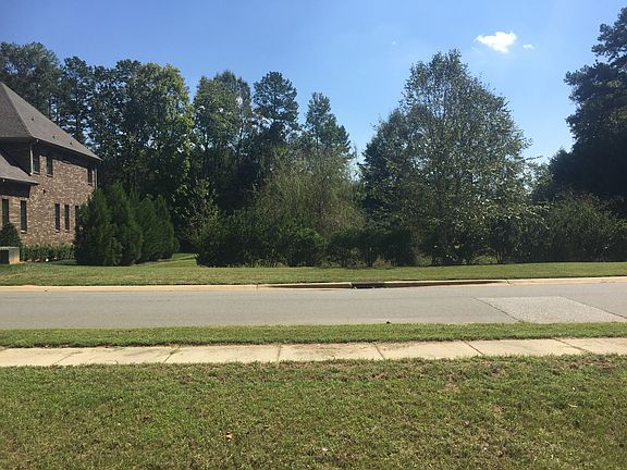 3rd image of 1605 Tarrington Way