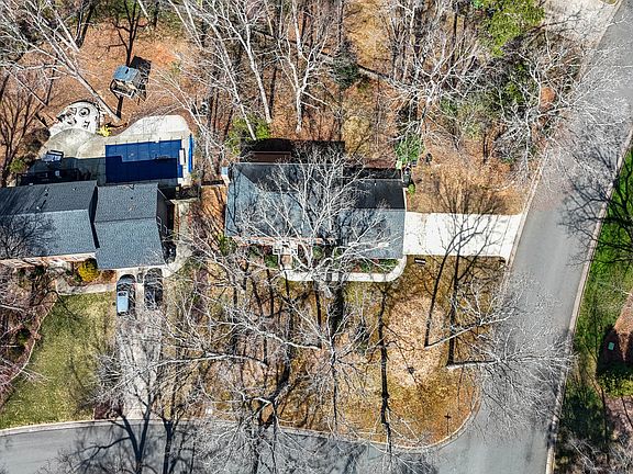 5th image of 7905 Harbor Dr