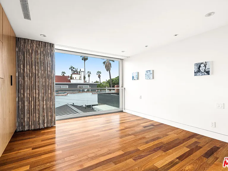 524 Rialto Ave — Photo 22