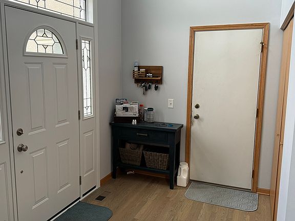 2nd image of 2614 Discovery Dr