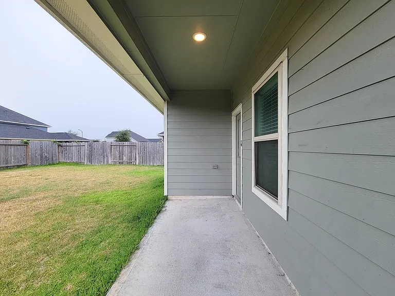 31351 Horseshoe Meadow Bend Ln — Photo 32