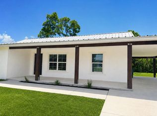 421 Chamber St NW, Pt Charlotte, FL 33948