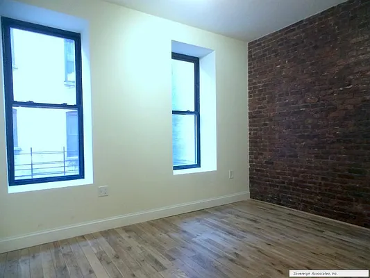 Rented by Sovereign Associates | media 19