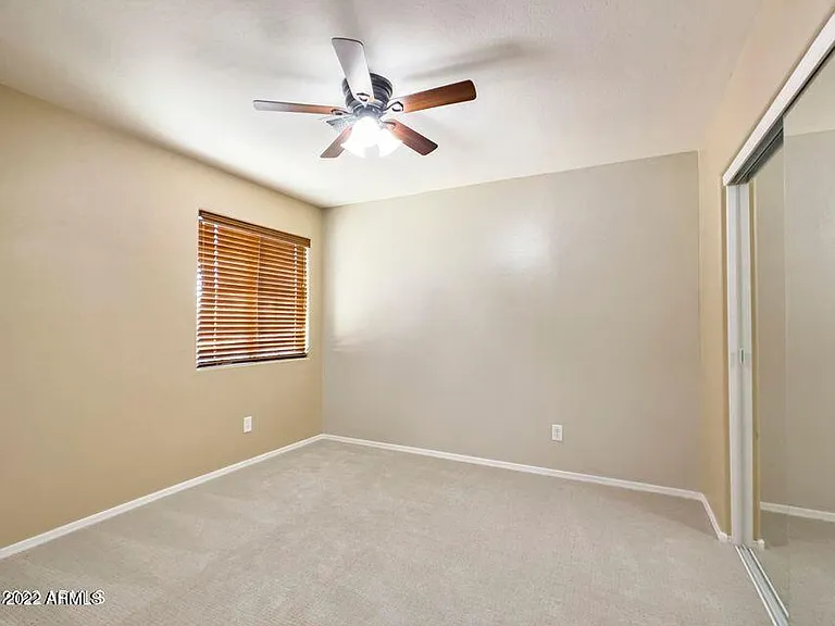 2406 W Sienna Bouquet Pl — Photo 32