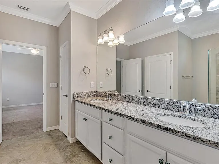 10113 Fiddlewood Dr — Photo 36