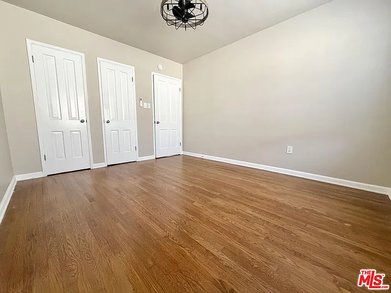 1504 Ocean Park Blvd — Photo 5