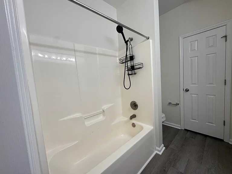 214 Glenhaven Ln — Photo 41