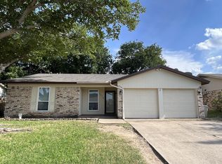 6416 Stardust Dr S, Watauga, TX 76148