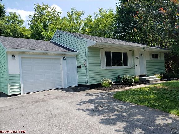 2nd image of 257 Sunrise Dr