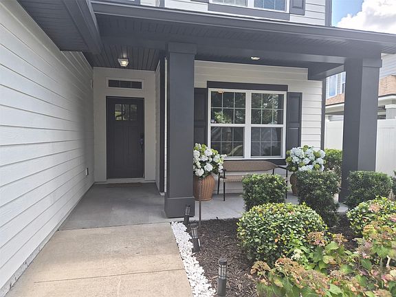 2nd image of 97159 Harbor Concourse Cir