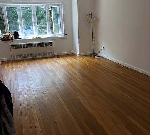 3rd image of 21911 46th Ave