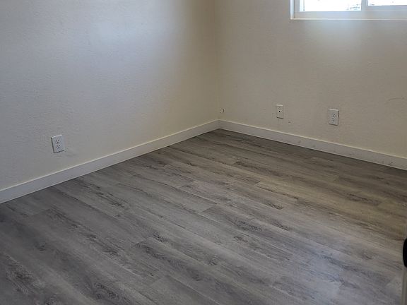 5th image of 1625 Cordoba Ln APT B