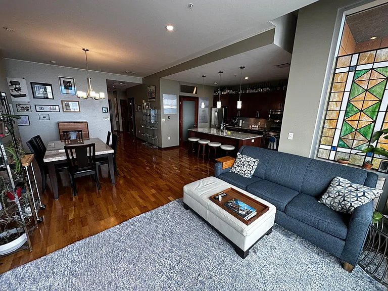 311 E Superior St #902 — Photo 39