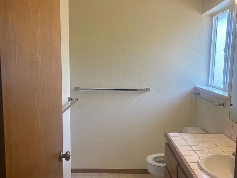 2149 Woodcrest Ct — Photo 45
