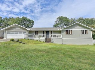 3183 Kimberly Woods Ct, Lilburn, GA 30047