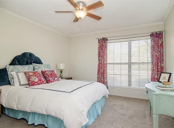 5th image of 5924 Birchbrook Dr #111