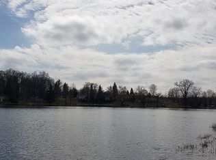 8411 Silver Lake Rd, Linden, MI 48451