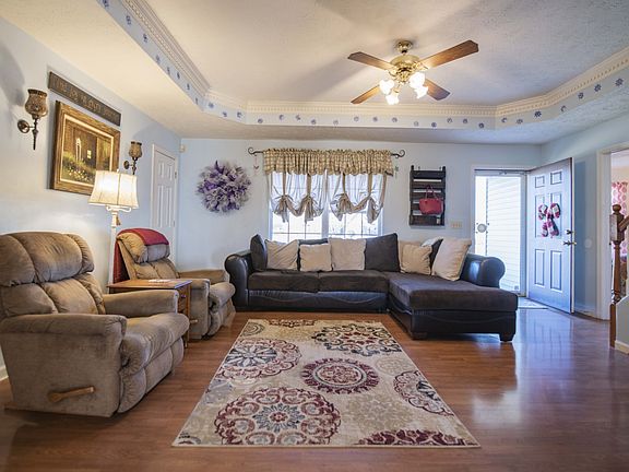 2nd image of 4021 Southridge Blvd