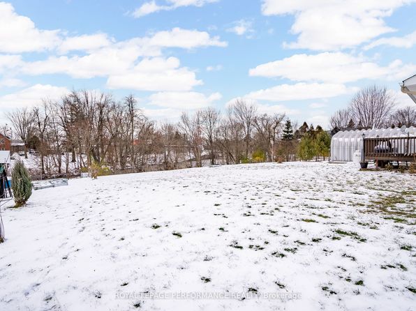 4888 McMartin St, South Glengarry, ON K0C 1S0