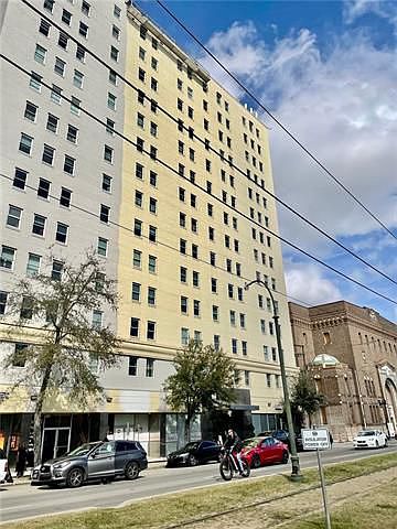 1st image of 1205 Saint Charles Ave APT 206