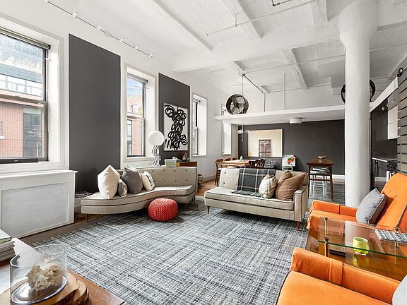 5th image of 50 Bridge St APT 508